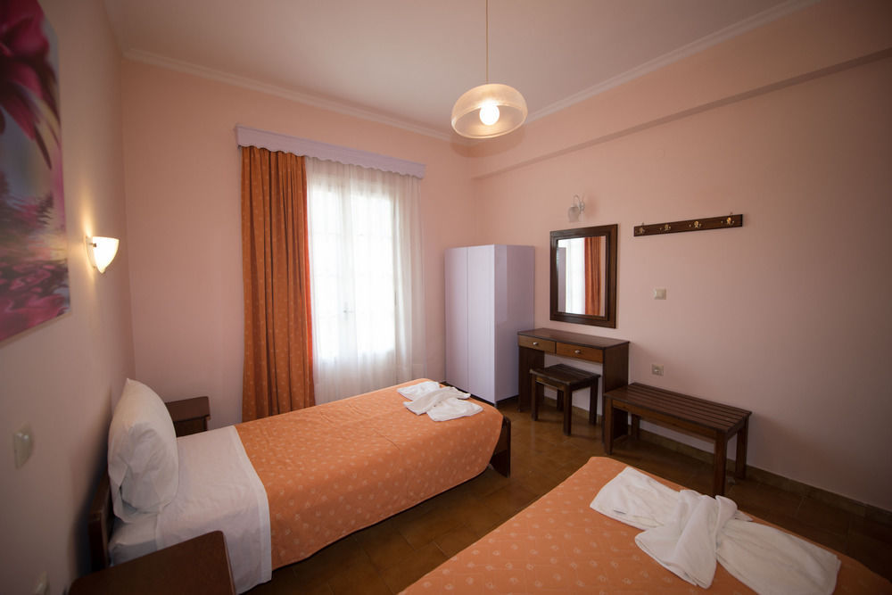 Potamos Apartments Sidari  Exterior photo
